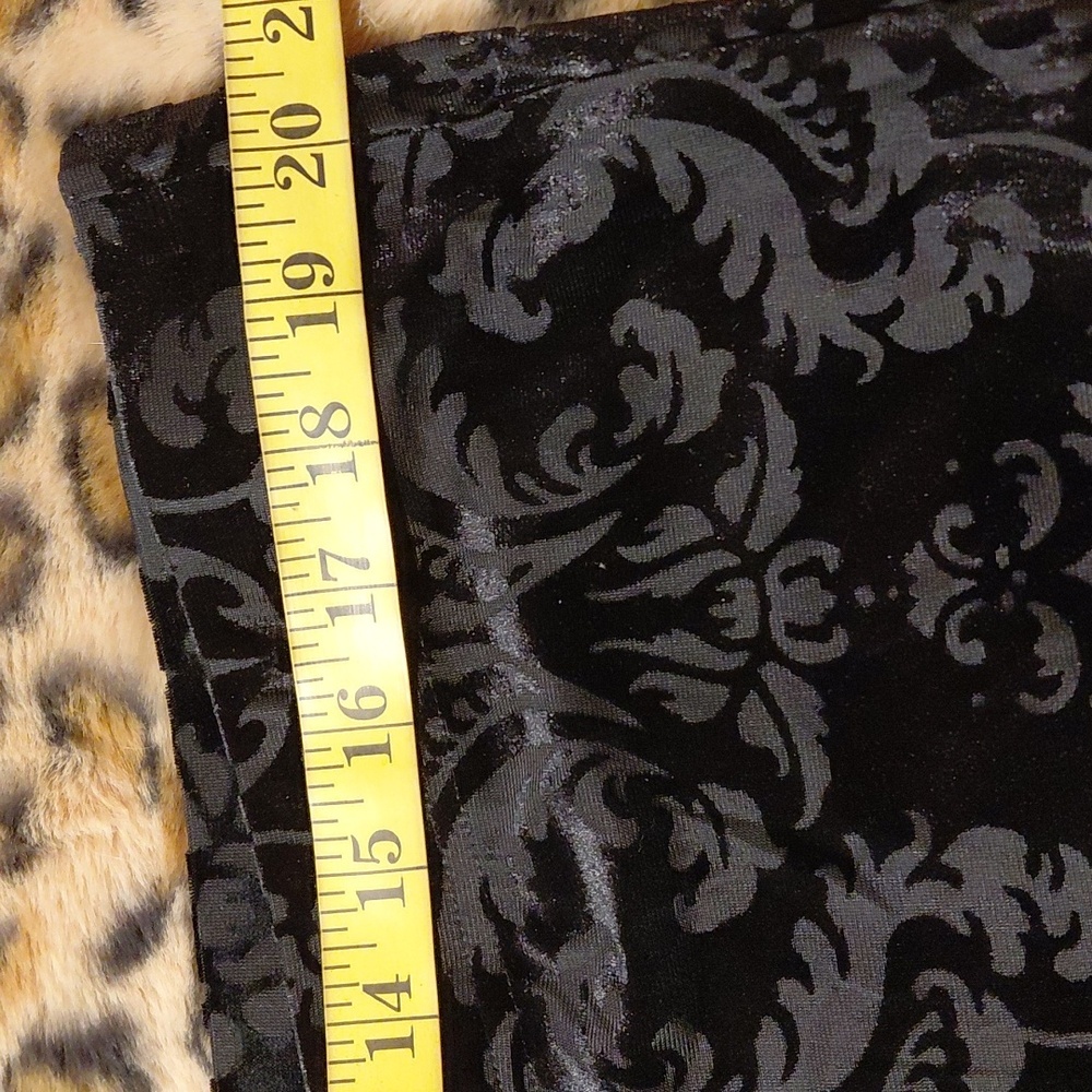 KILLSTAR 4X BLACK MISERIA SUPER FLARES ELASTIC WAIST INVERTED CROSS AND FLORAL - Picture 11 of 12